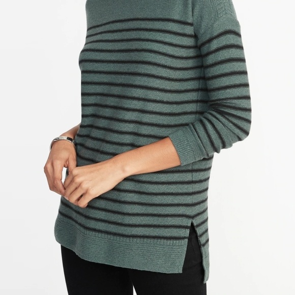 Shop Old Navy's Classic Boat-Neck Sweater  New - Picture 2 of 4